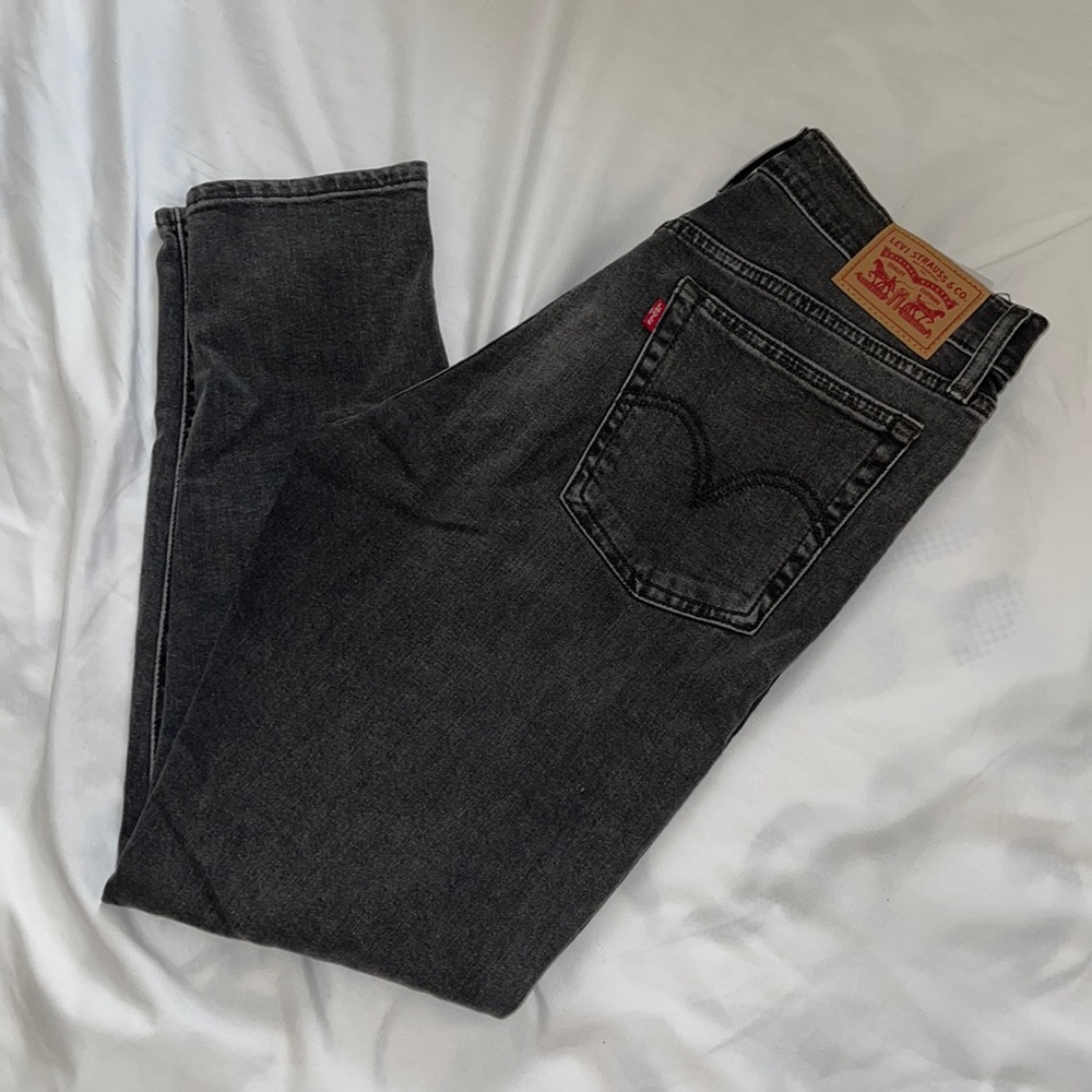 Levi’s HighWaisted Wedgie Jeans
